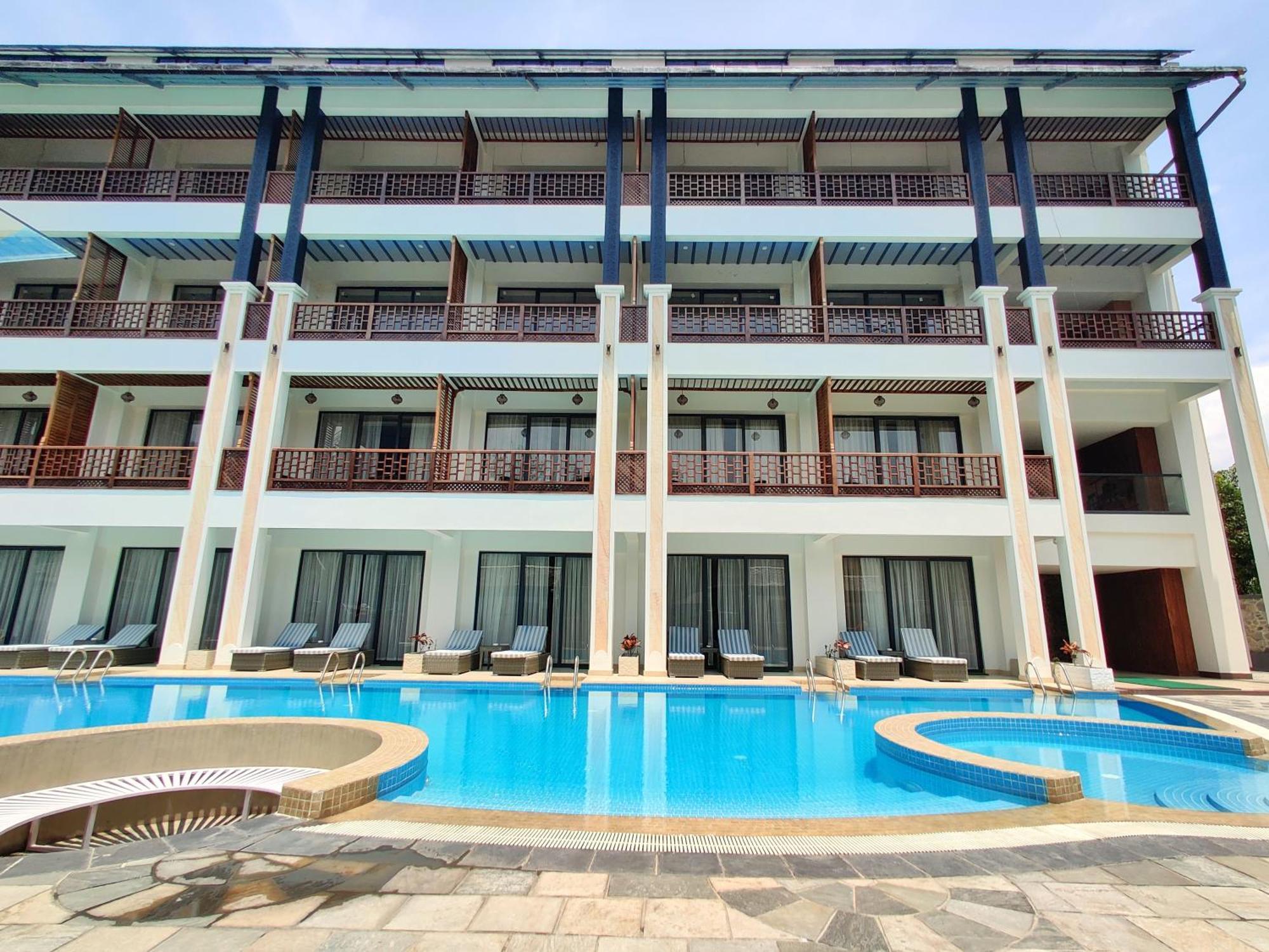 Lake View Resort Pokhara Exterior foto